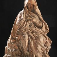 Statue de la Vierge de douleur